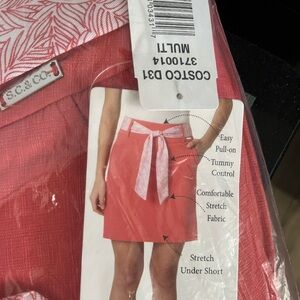 NWT S.C & Co. Coral skirt with Tie Belt and built in shorts